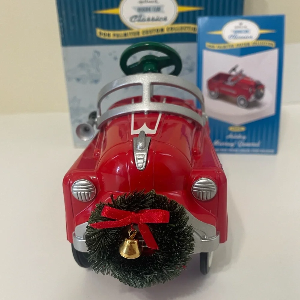 Hallmark Kiddie Car Classics 1950 Holiday Murray General and Crown in box